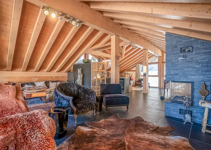 Caspar Penthouse Apartament *